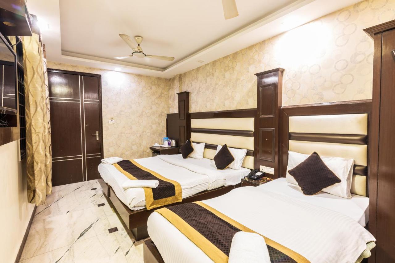 Hotel Grand Shyam- In Front Of New Delhi Railway Station-Couple Friendly ニューデリー エクステリア 写真