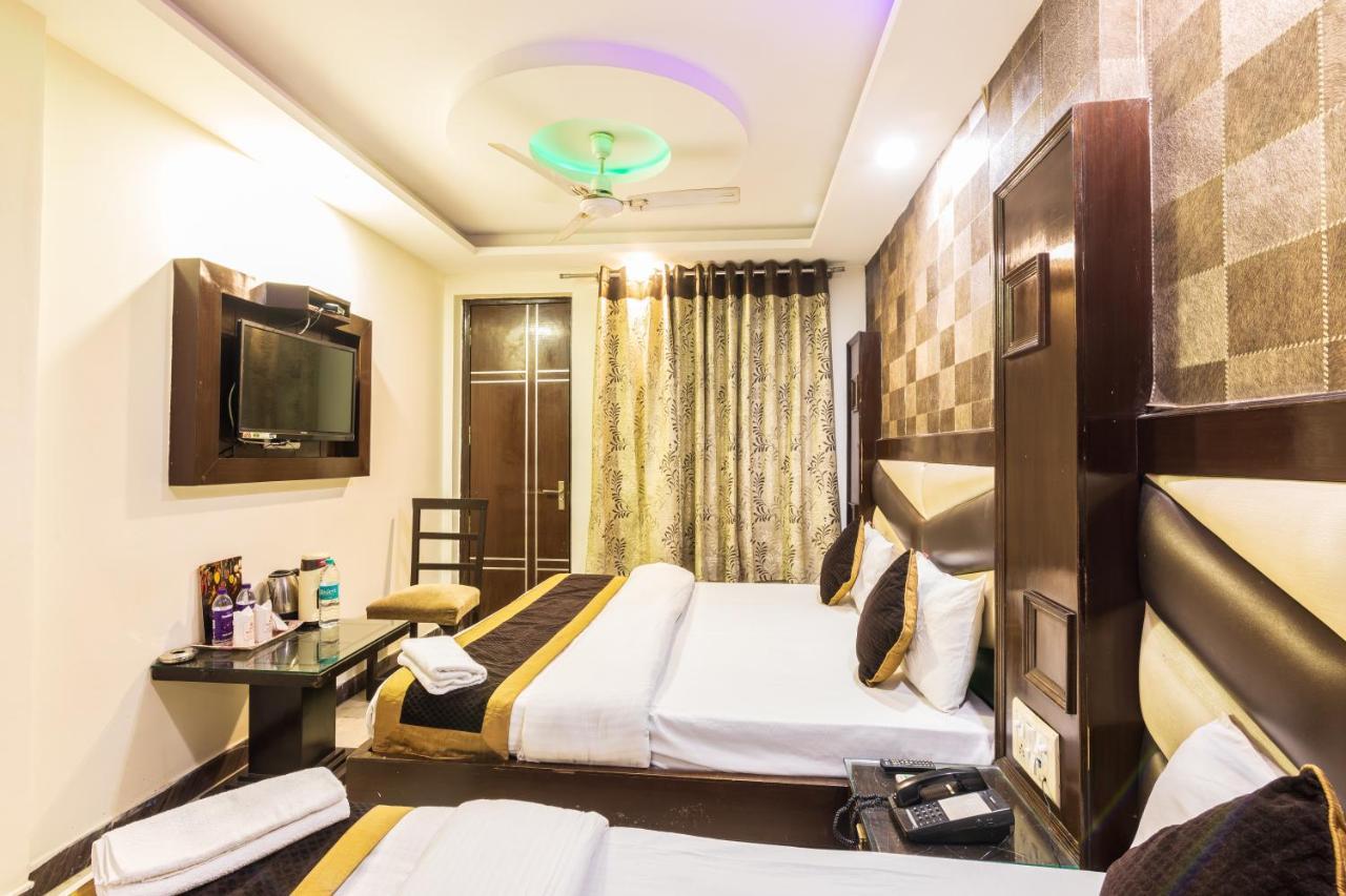 Hotel Grand Shyam- In Front Of New Delhi Railway Station-Couple Friendly ニューデリー エクステリア 写真