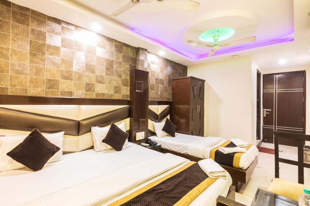 Hotel Grand Shyam- In Front Of New Delhi Railway Station-Couple Friendly ニューデリー エクステリア 写真